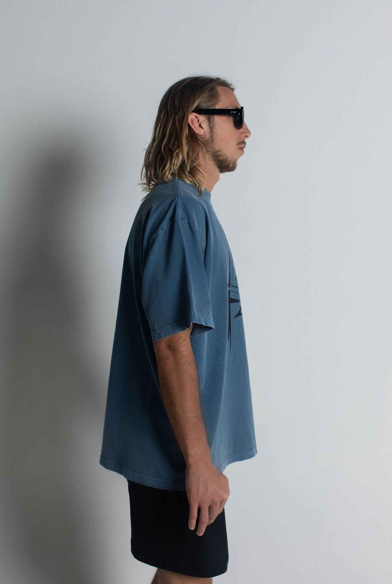 Pandemic No Fear T-Shirt in Washed Denim
