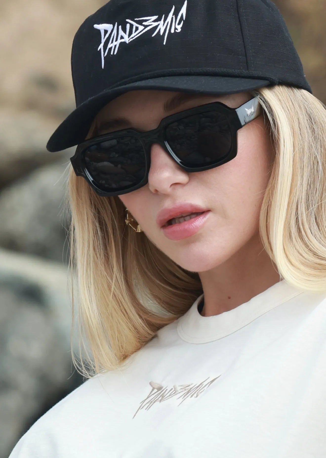 Rupture Shades in Noir