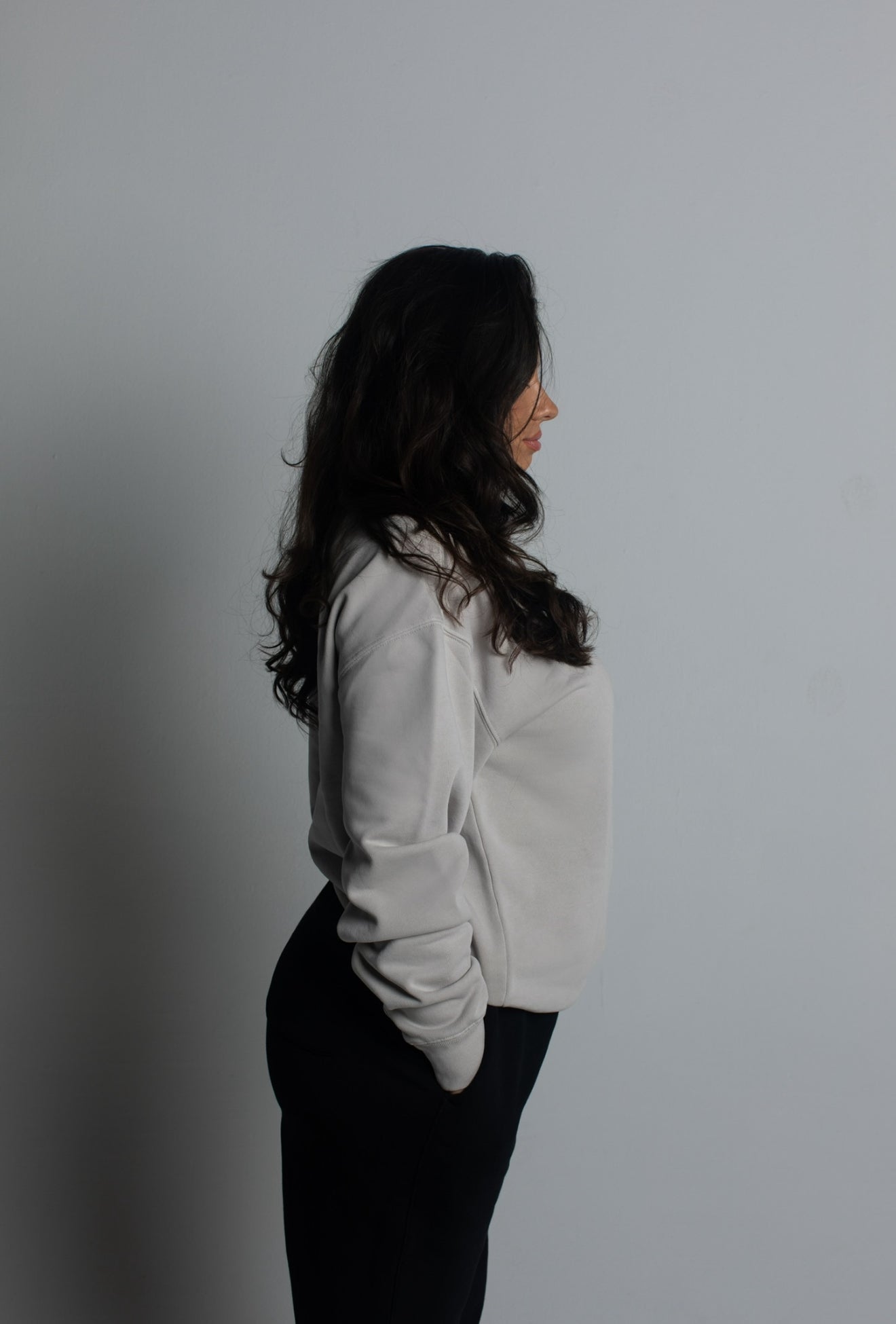 Relax Faded Crew Sweater in Chalk