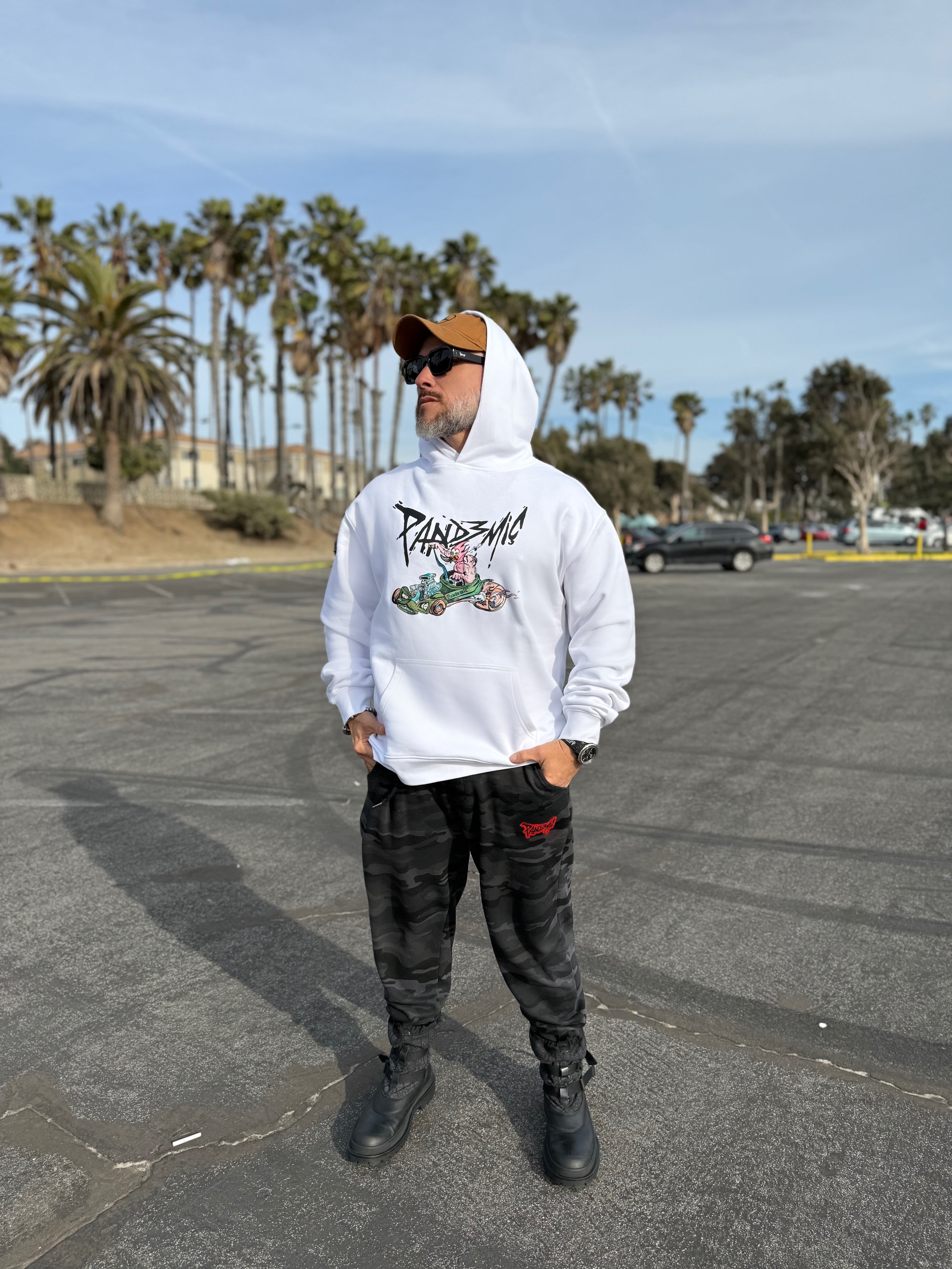 Muscle Flamingo Hoodie in Bone