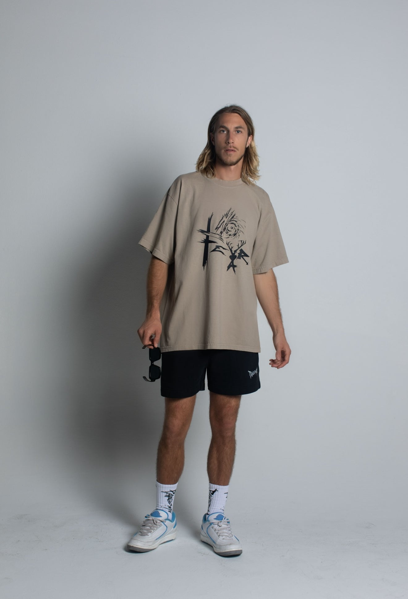 Pandemic No Fear T-Shirt in Sand