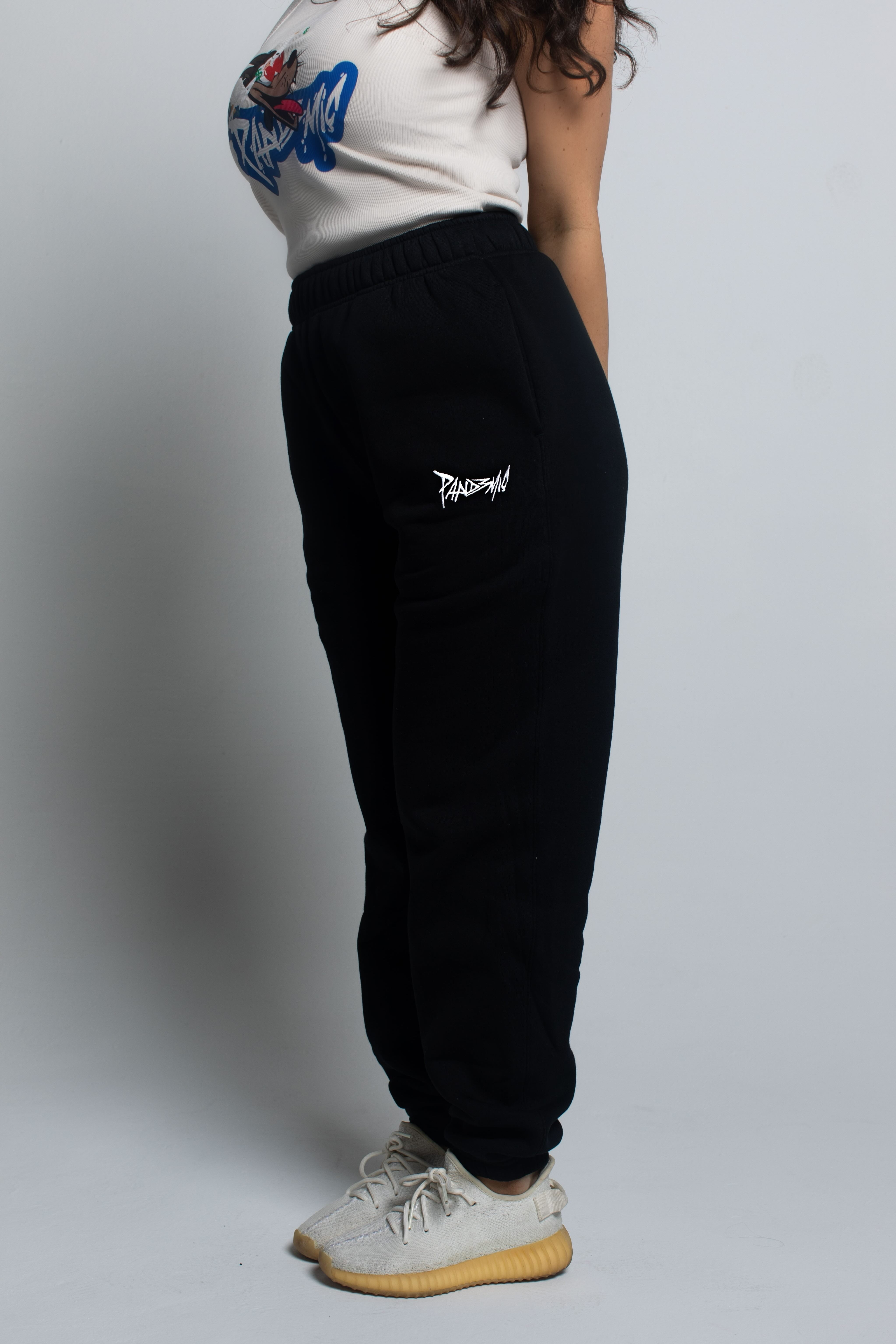 No Limit Relax Track Pants in Noir