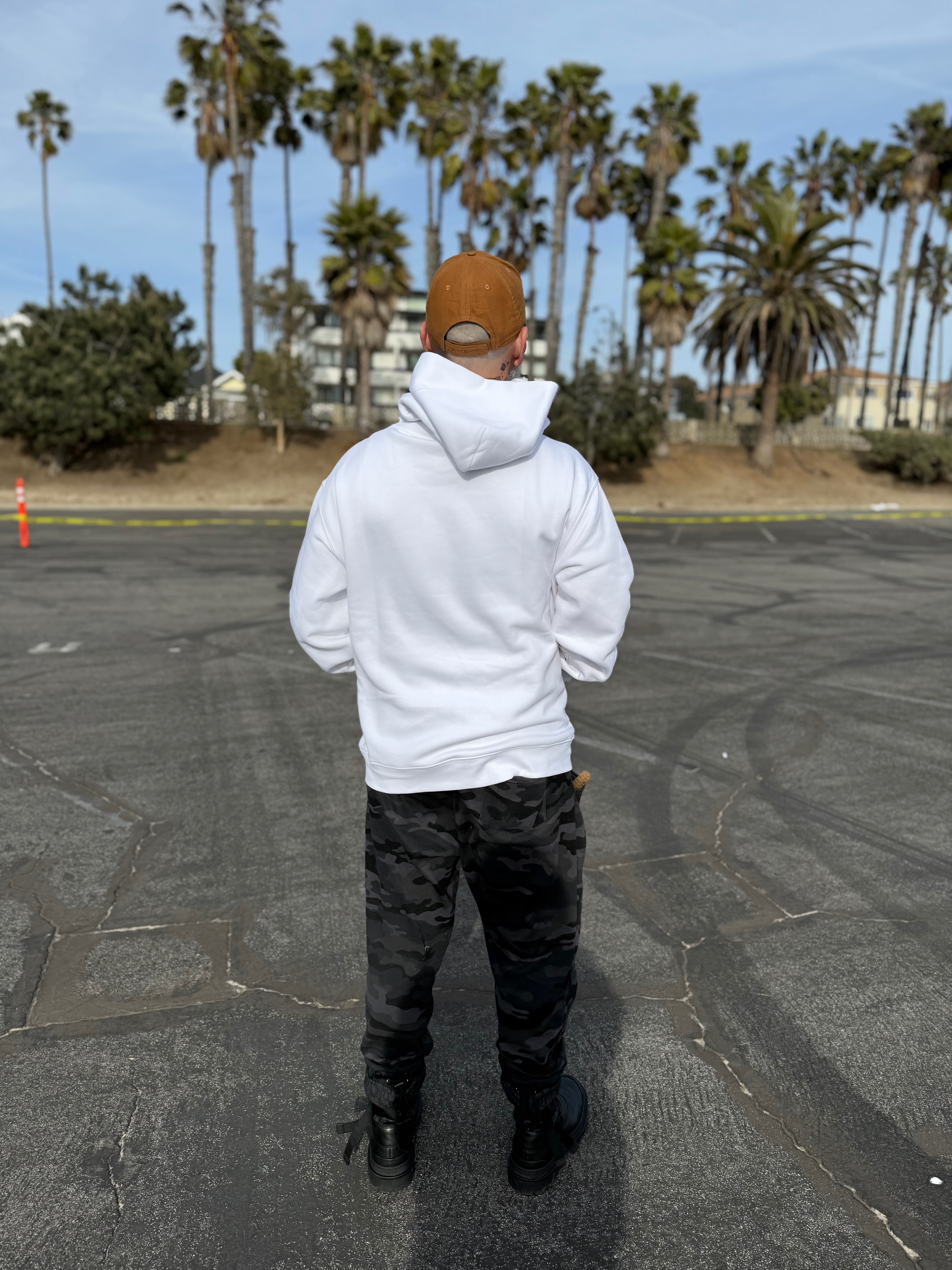 Muscle Flamingo Hoodie in Bone