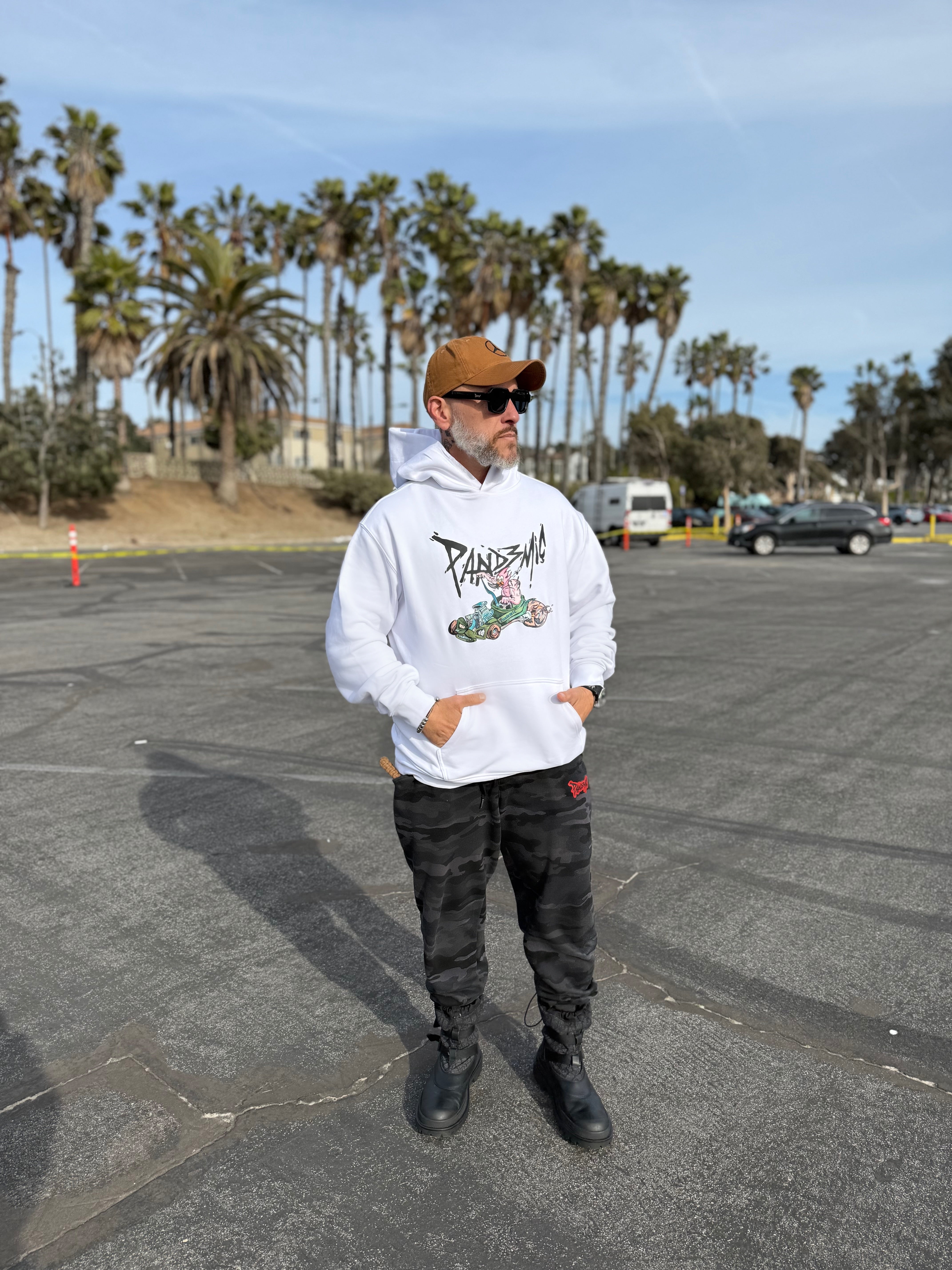 Muscle Flamingo Hoodie in Bone