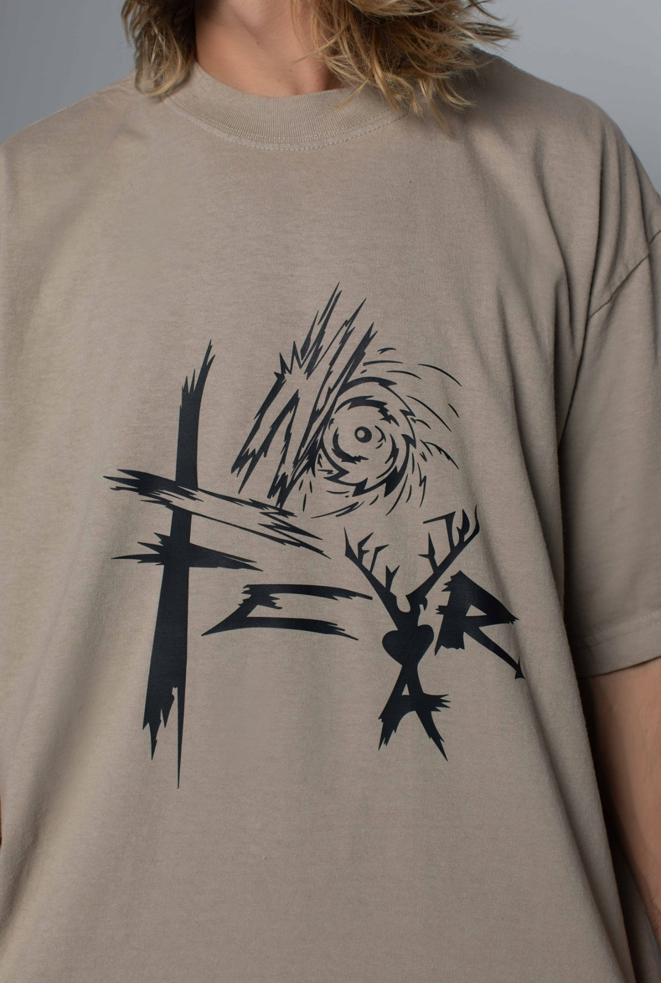 Pandemic No Fear T-Shirt in Sand